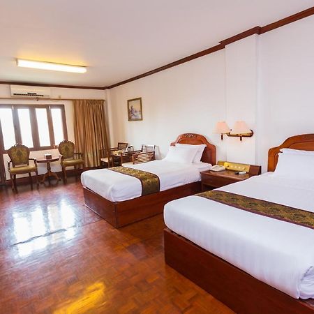Mekong Hotel Vientiane Zimmer foto