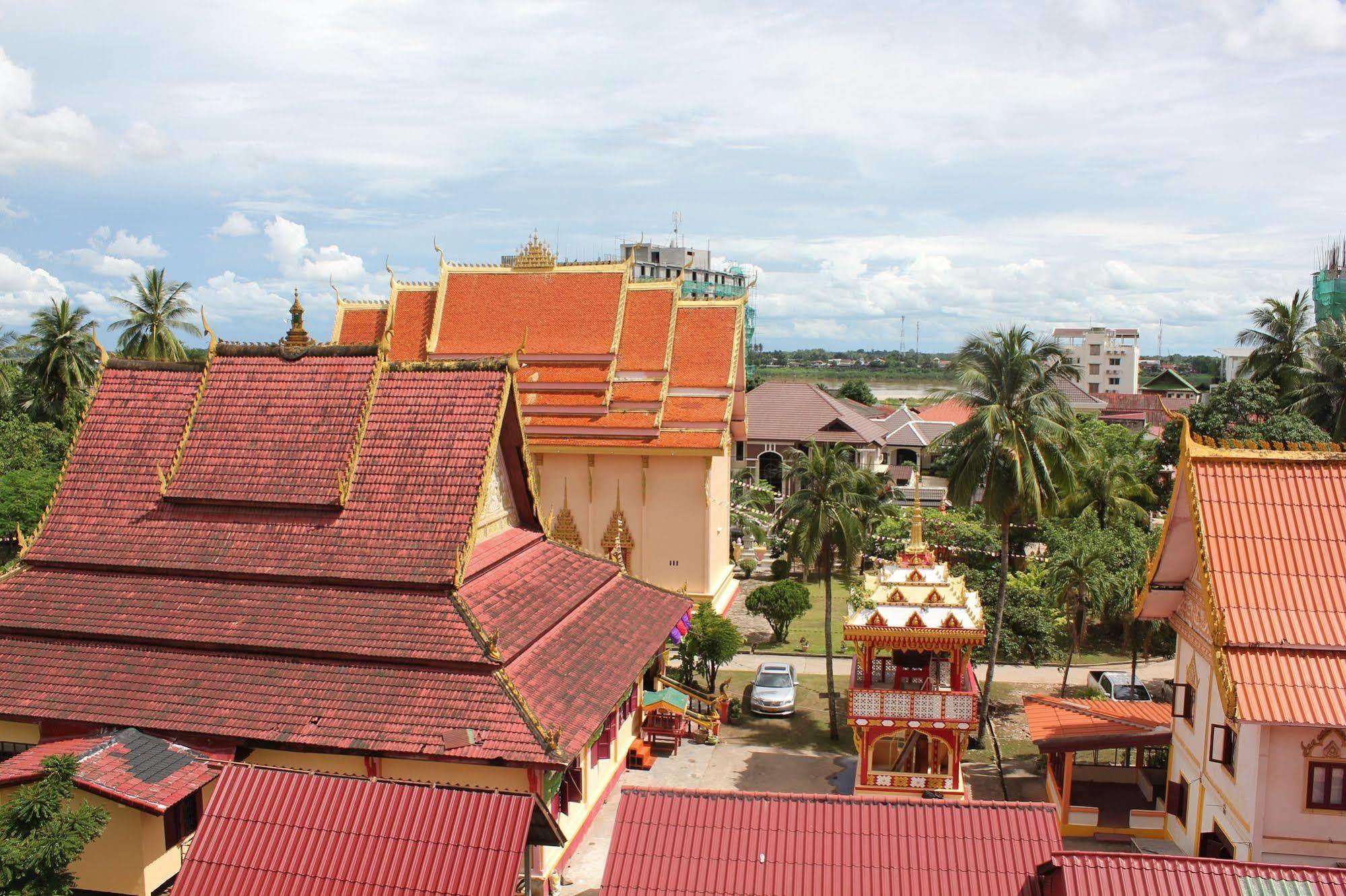 Mekong Hotel Vientiane Exterior foto